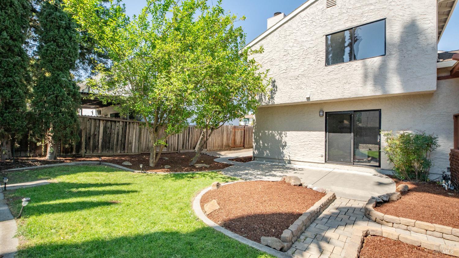 Detail Gallery Image 67 of 99 For 3265 Arroyo Dr, Fairfield,  CA 94533 - 4 Beds | 2/1 Baths