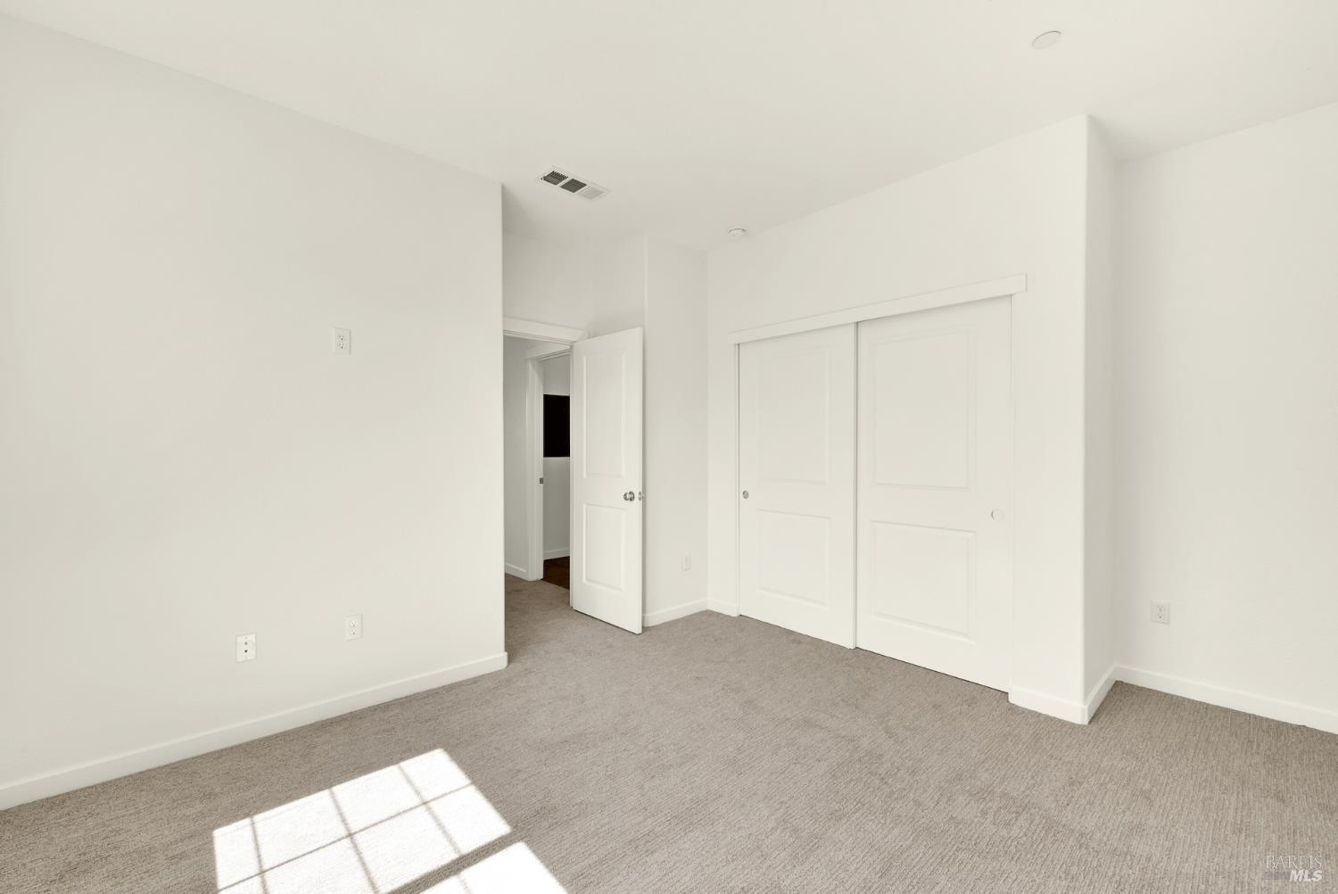 Detail Gallery Image 57 of 71 For 399 Allegany Ct, Fairfield,  CA 94534 - 3 Beds | 2/1 Baths