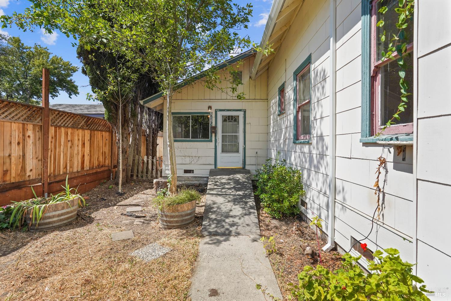 Detail Gallery Image 46 of 72 For 1821 Main St, Napa,  CA 94559 - – Beds | – Baths