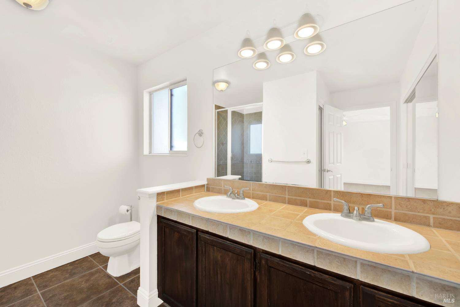 Detail Gallery Image 63 of 99 For 218 Donegal Ct, Vacaville,  CA 95688 - 4 Beds | 2/1 Baths