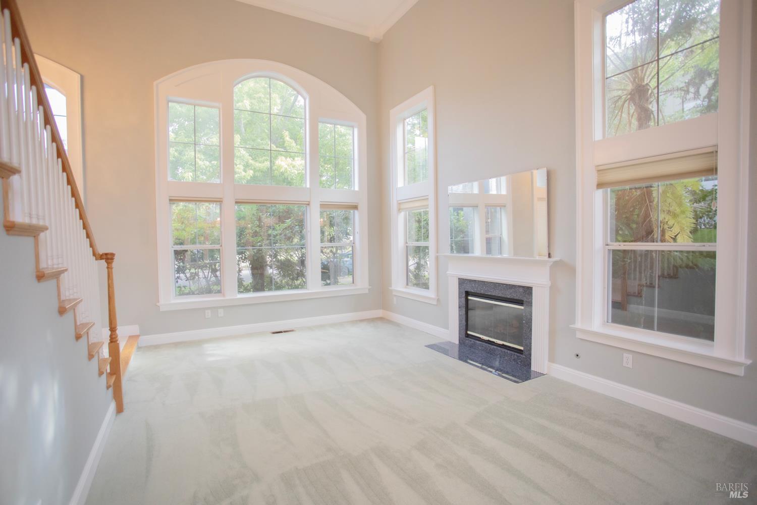 Detail Gallery Image 15 of 84 For 4604 Parktrail Ct, Santa Rosa,  CA 95405 - 4 Beds | 3 Baths