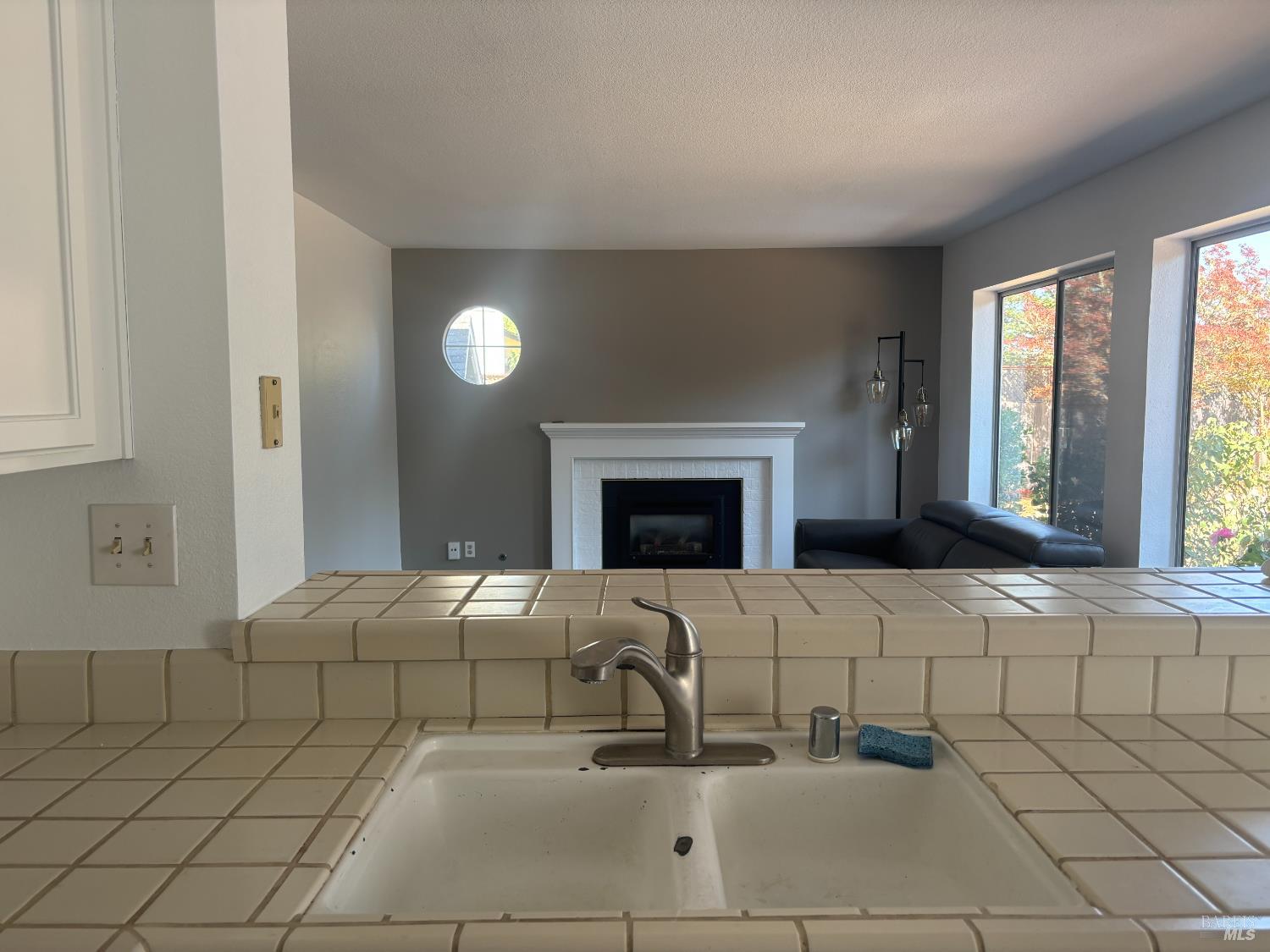Detail Gallery Image 16 of 22 For 9587 Wellington Cir, Windsor,  CA 95492 - 4 Beds | 3 Baths