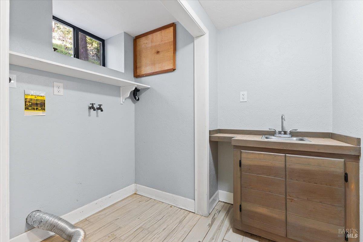 Detail Gallery Image 29 of 36 For 11165 Hwy 116 Unkn, Forestville,  CA 95436 - 3 Beds | 1 Baths