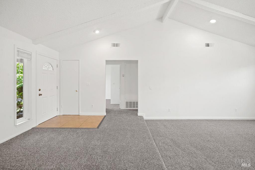 Detail Gallery Image 5 of 50 For 121 Yankee Jim Ct, Vallejo,  CA 94589 - 3 Beds | 2 Baths