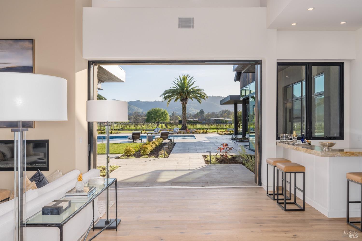 Detail Gallery Image 23 of 71 For 6691 Finnell Rd, Yountville,  CA 94599 - 6 Beds | 7/2 Baths