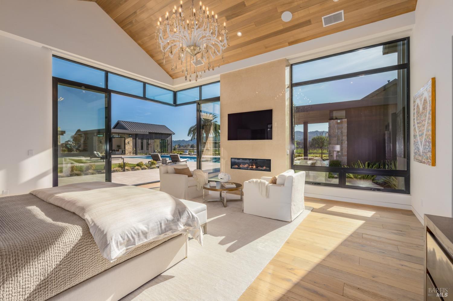 Detail Gallery Image 32 of 71 For 6691 Finnell Rd, Yountville,  CA 94599 - 6 Beds | 7/2 Baths