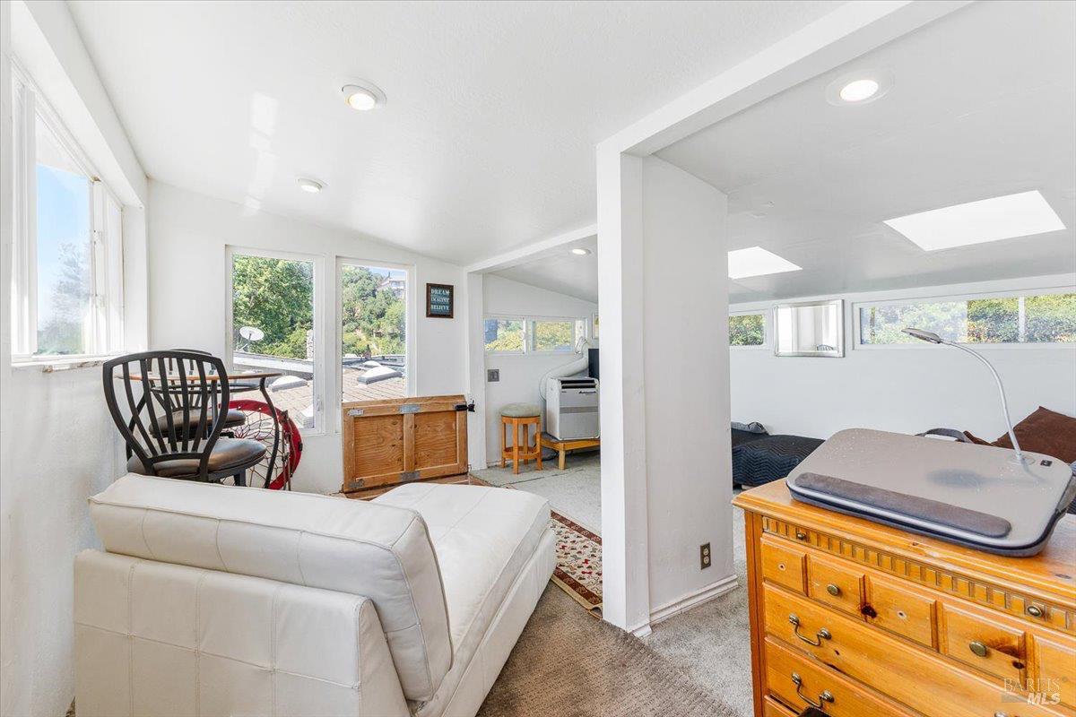 Detail Gallery Image 26 of 52 For 4331 Panorama Dr, Santa Rosa,  CA 95404 - 6 Beds | 3 Baths