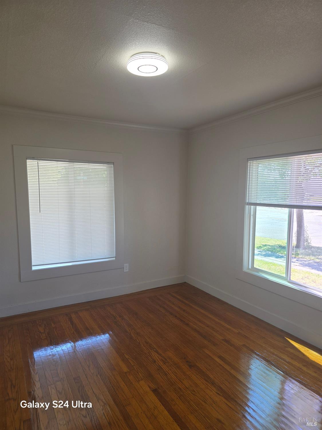 Detail Gallery Image 2 of 27 For 801 Taylor St, Fairfield,  CA 94533 - 2 Beds | 1 Baths