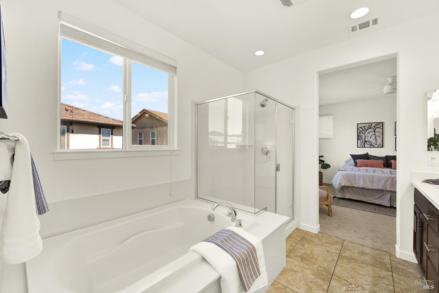 Detail Gallery Image 48 of 71 For 399 Allegany Ct, Fairfield,  CA 94534 - 3 Beds | 2/1 Baths