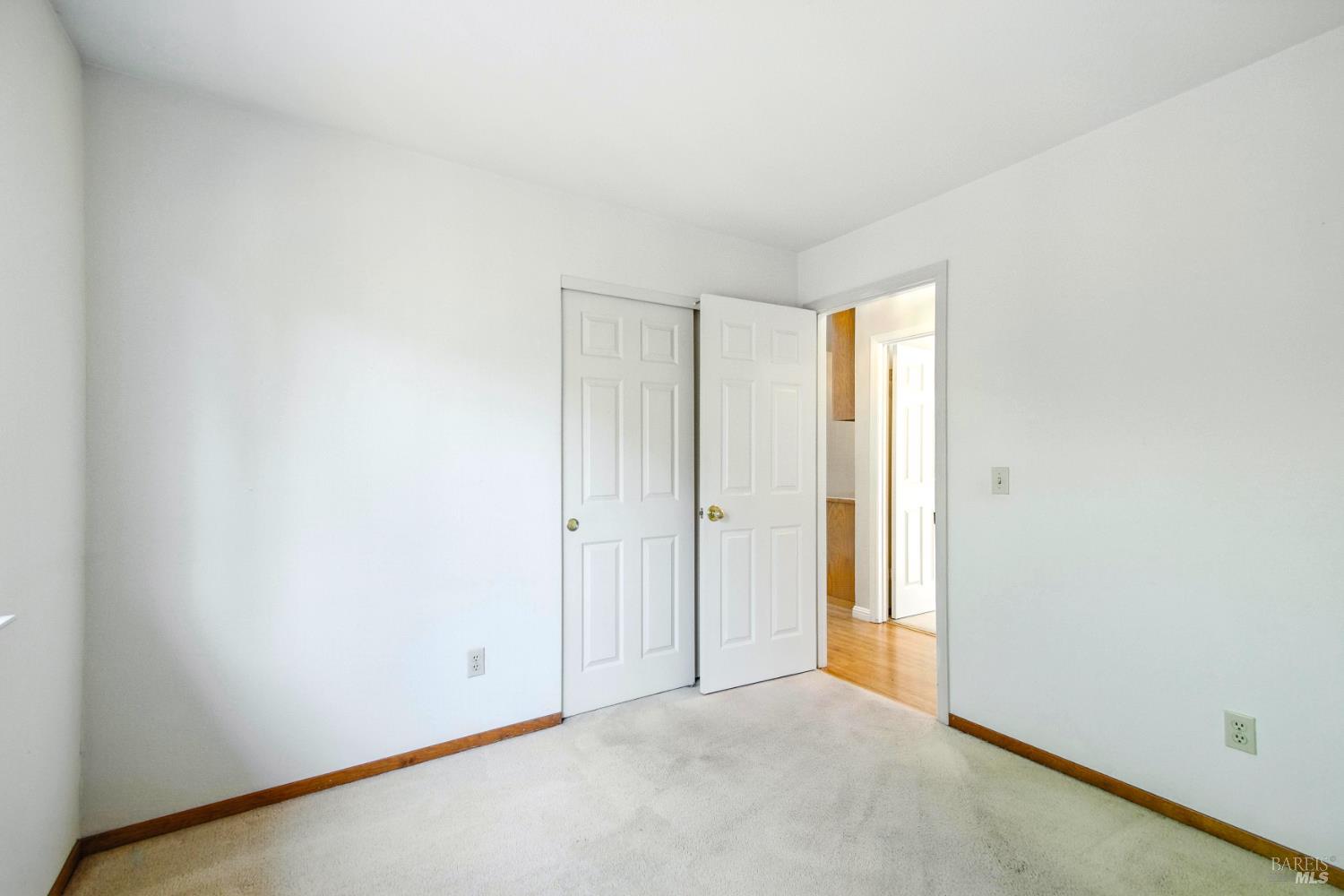 Detail Gallery Image 14 of 32 For 1761 Kerry Ln, Santa Rosa,  CA 95403 - 4 Beds | 2 Baths