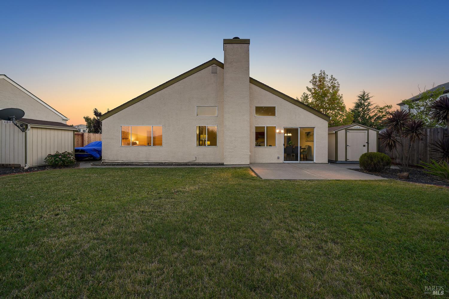 Detail Gallery Image 46 of 61 For 789 Barton Way, Benicia,  CA 94510 - 3 Beds | 2 Baths