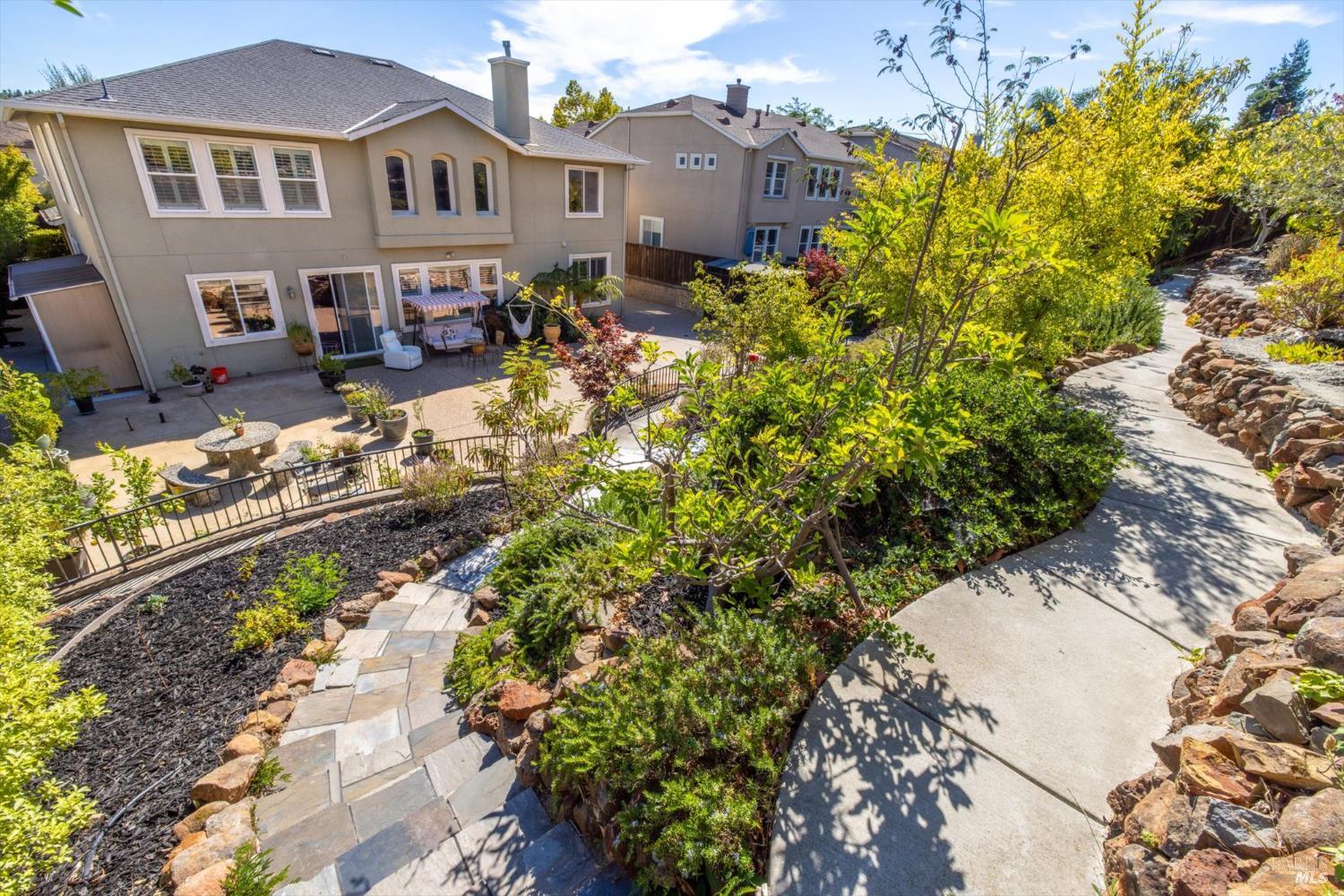 Detail Gallery Image 62 of 78 For 425 Arguello Dr, Benicia,  CA 94510 - 4 Beds | 2/1 Baths