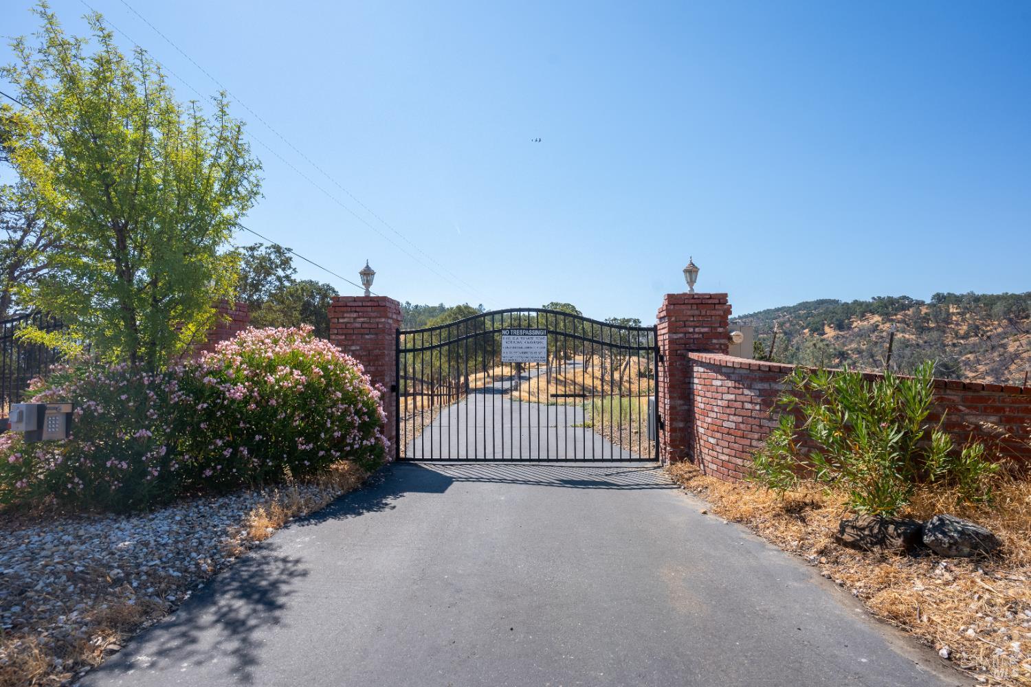 Detail Gallery Image 1 of 24 For 1320 Headlands Dr, Napa,  CA 94558 - – Beds | – Baths