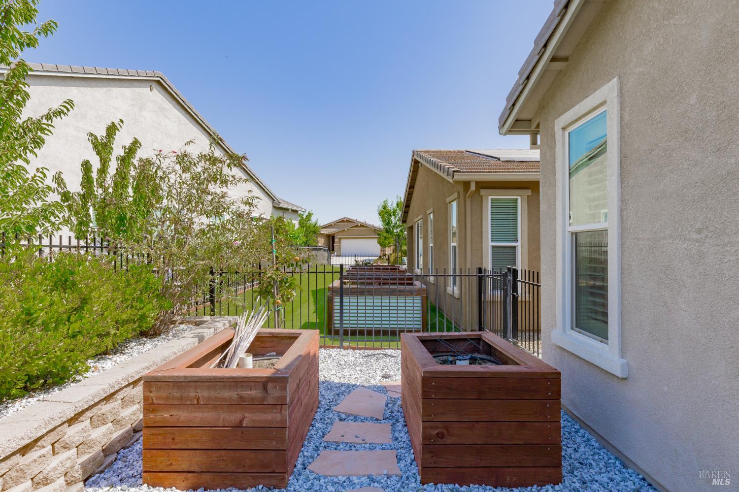 Detail Gallery Image 31 of 48 For 525 Eagle Dr, Rio Vista,  CA 94571 - 2 Beds | 2 Baths