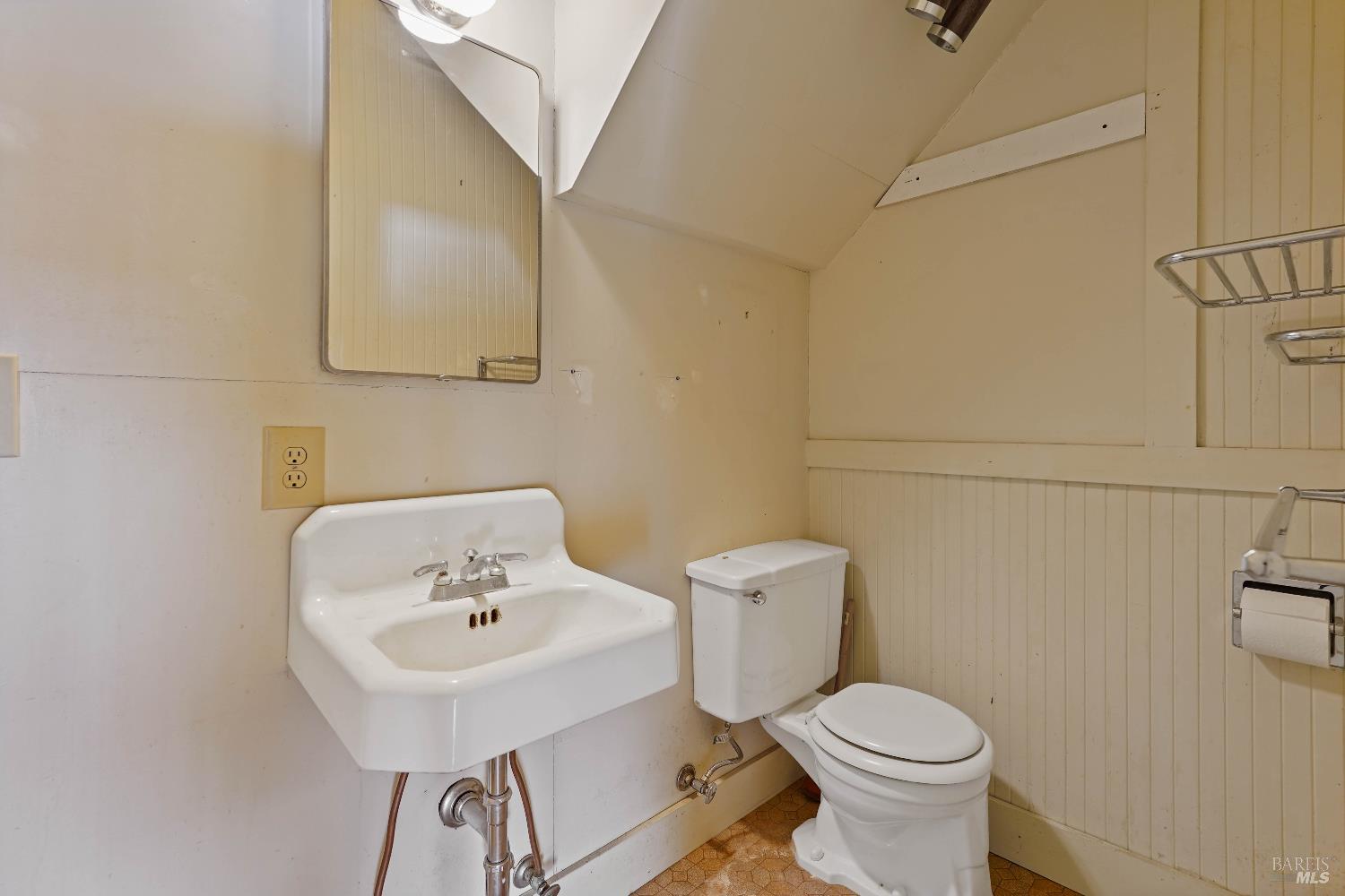 Detail Gallery Image 35 of 72 For 1821 Main St, Napa,  CA 94559 - – Beds | – Baths