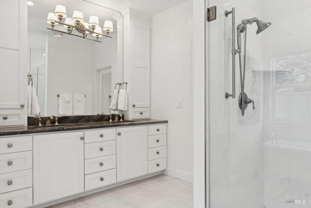 Detail Gallery Image 35 of 73 For 15119 Grove St, Healdsburg,  CA 95448 - 3 Beds | 4/1 Baths