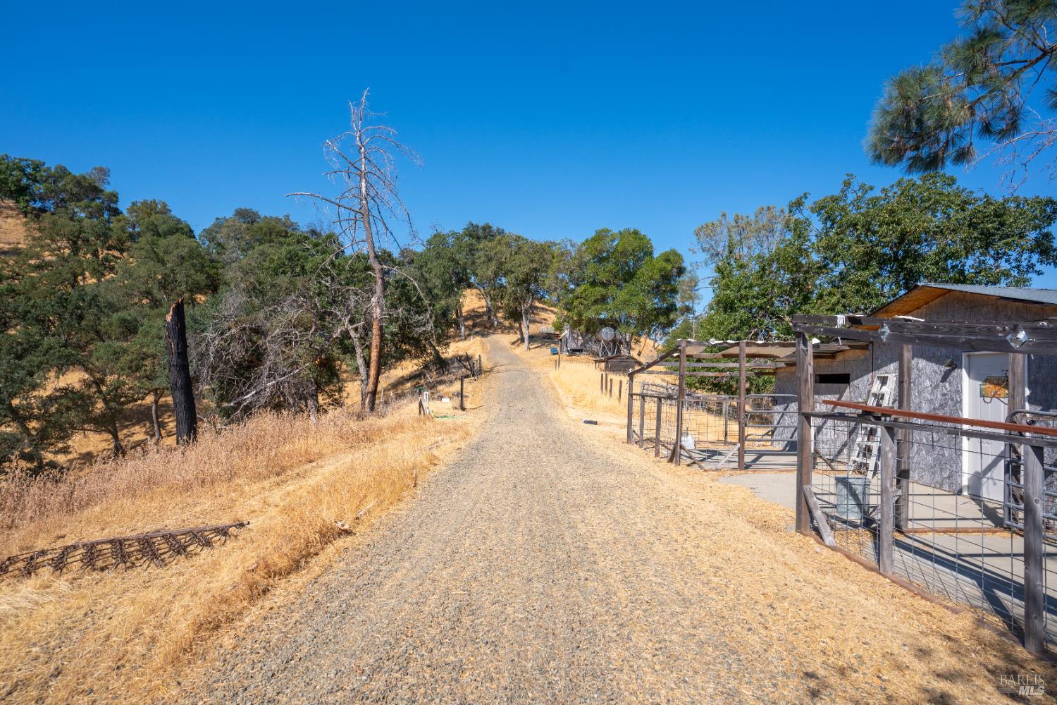 Detail Gallery Image 7 of 24 For 1320 Headlands Dr, Napa,  CA 94558 - – Beds | – Baths