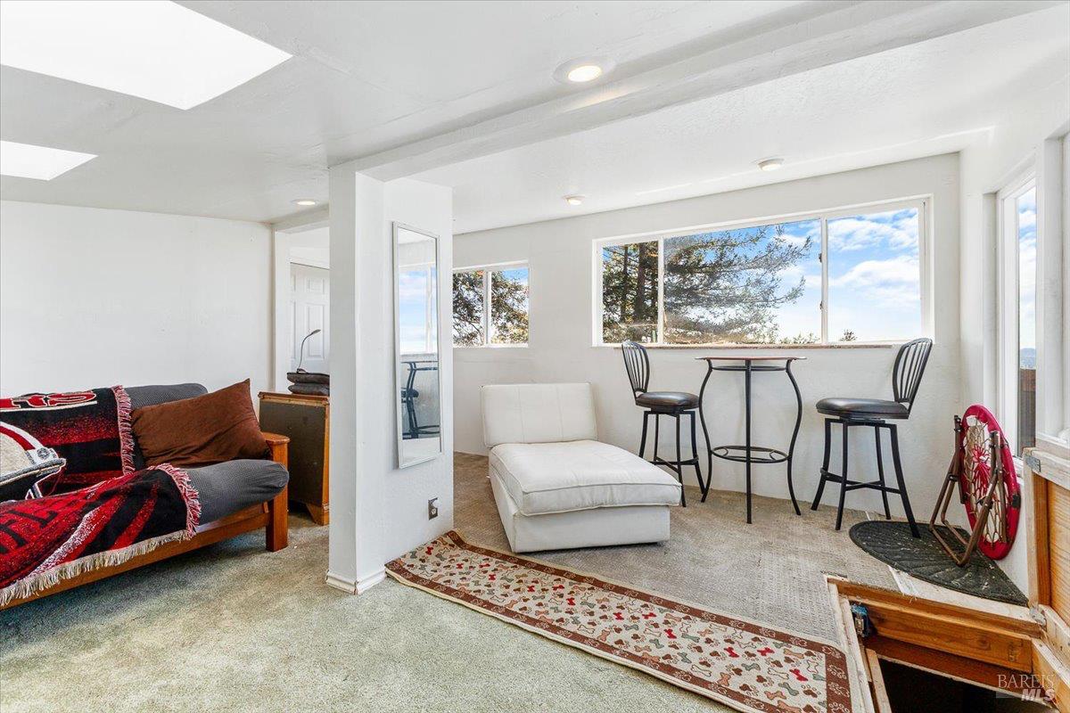 Detail Gallery Image 25 of 52 For 4331 Panorama Dr, Santa Rosa,  CA 95404 - 6 Beds | 3 Baths