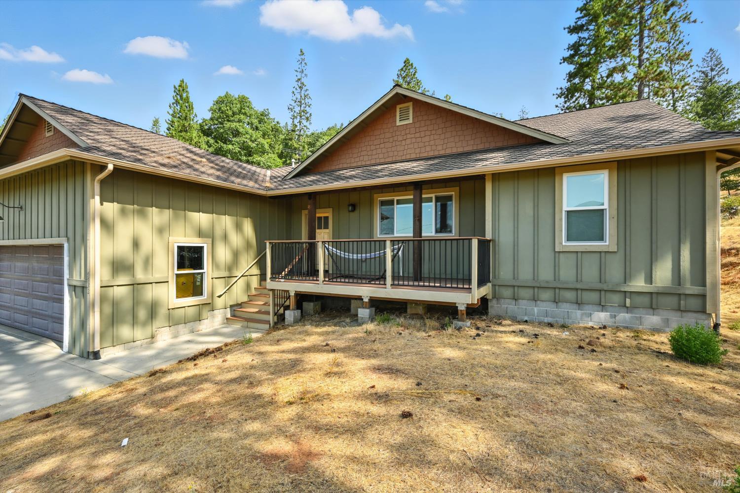 Detail Gallery Image 2 of 24 For 9482 Hoberg Dr, Cobb,  CA 95426 - 3 Beds | 2 Baths