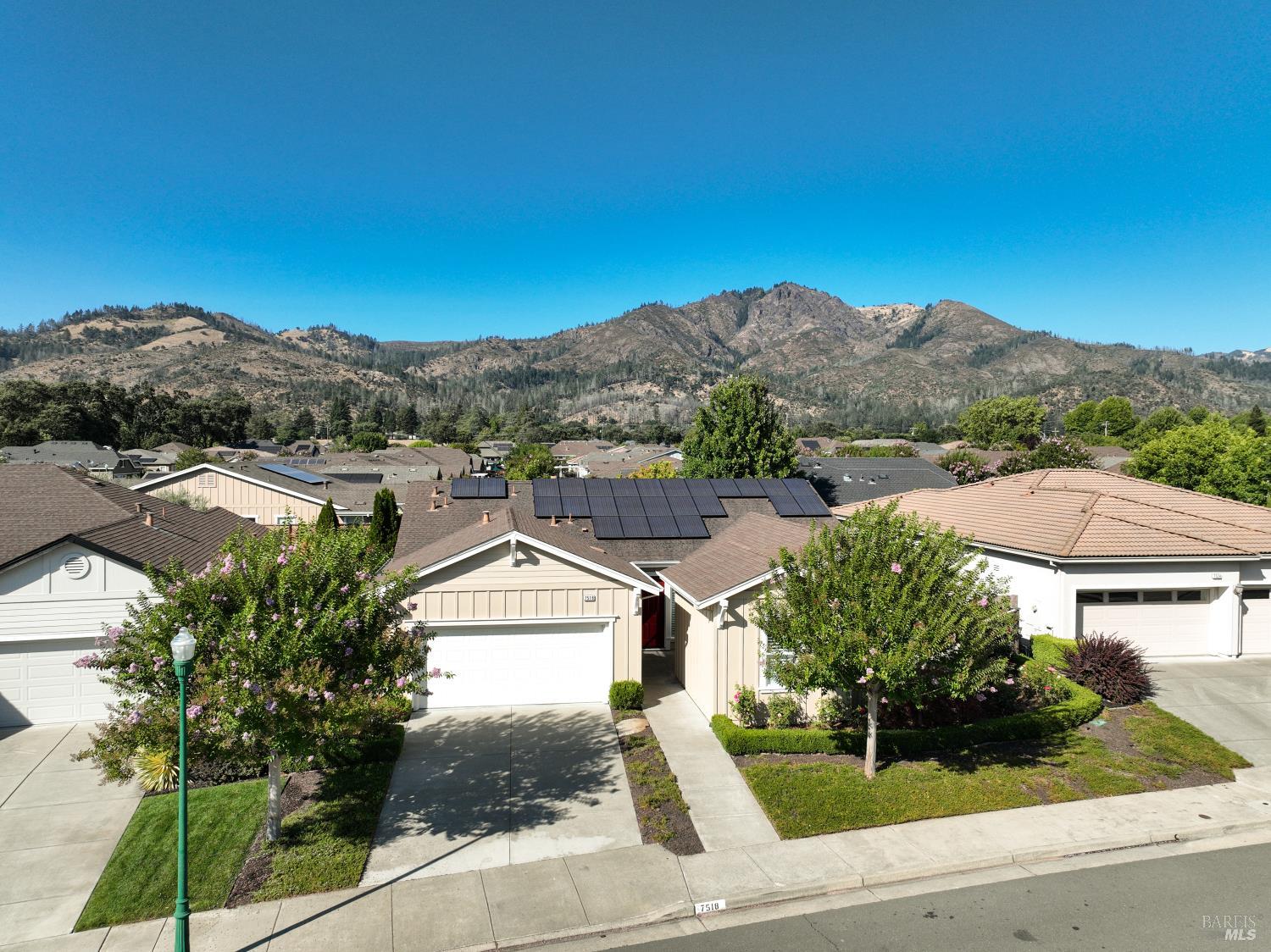 Detail Gallery Image 35 of 39 For 7518 Walnut Orchard Way, Santa Rosa,  CA 95409 - 3 Beds | 2 Baths