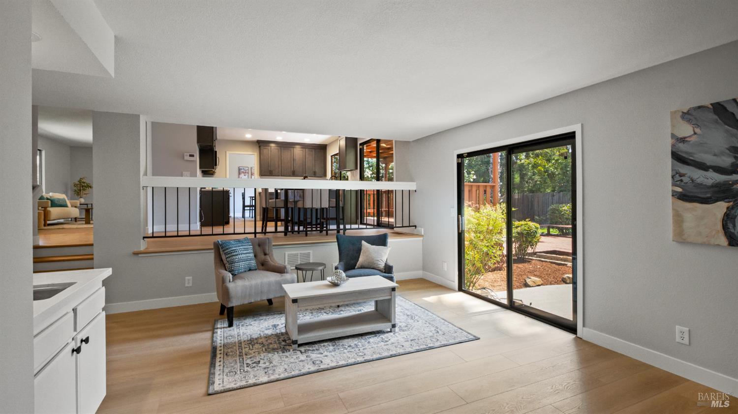 Detail Gallery Image 32 of 99 For 3265 Arroyo Dr, Fairfield,  CA 94533 - 4 Beds | 2/1 Baths
