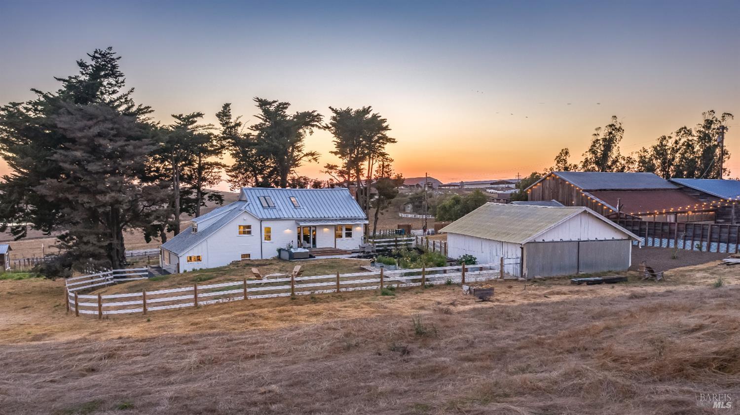 Detail Gallery Image 68 of 79 For 3150 Pepper Rd, Petaluma,  CA 94952 - 3 Beds | 3 Baths