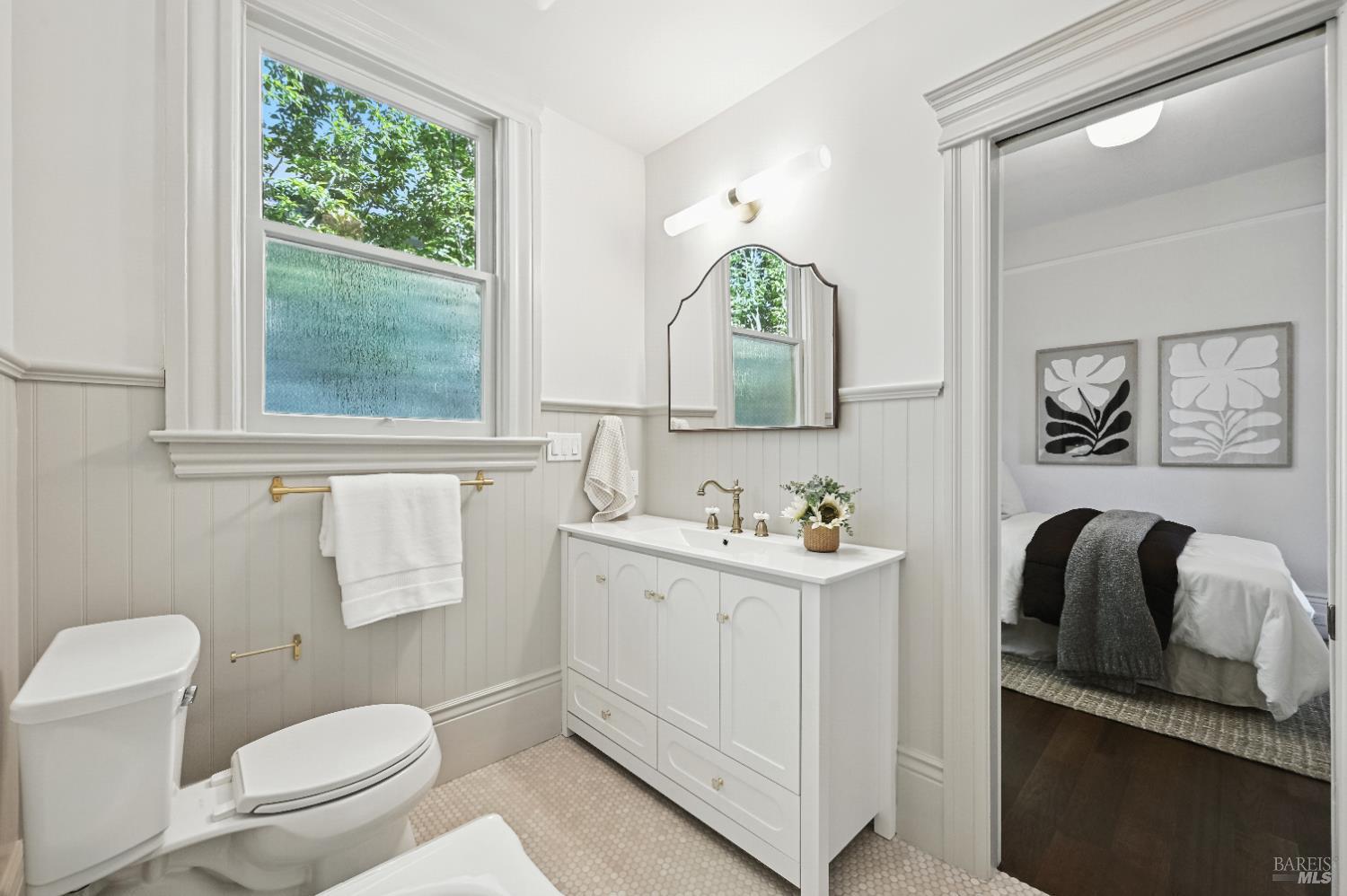 Detail Gallery Image 43 of 66 For 15 8th St, Petaluma,  CA 94952 - 3 Beds | 2/1 Baths