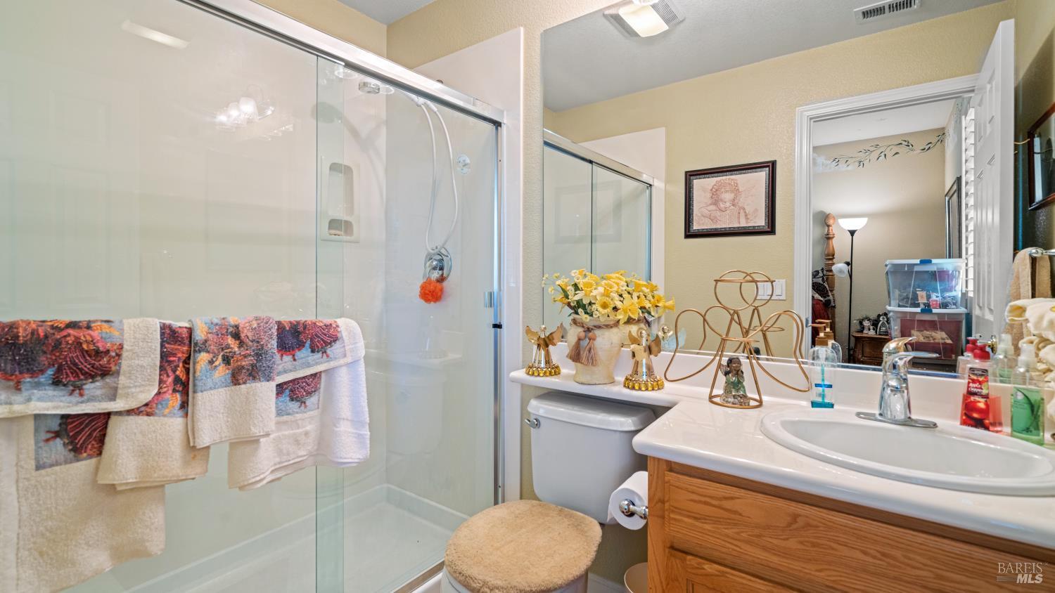 Detail Gallery Image 24 of 57 For 3501 Sunny Hill Ct, Fairfield,  CA 94534 - 4 Beds | 4/1 Baths