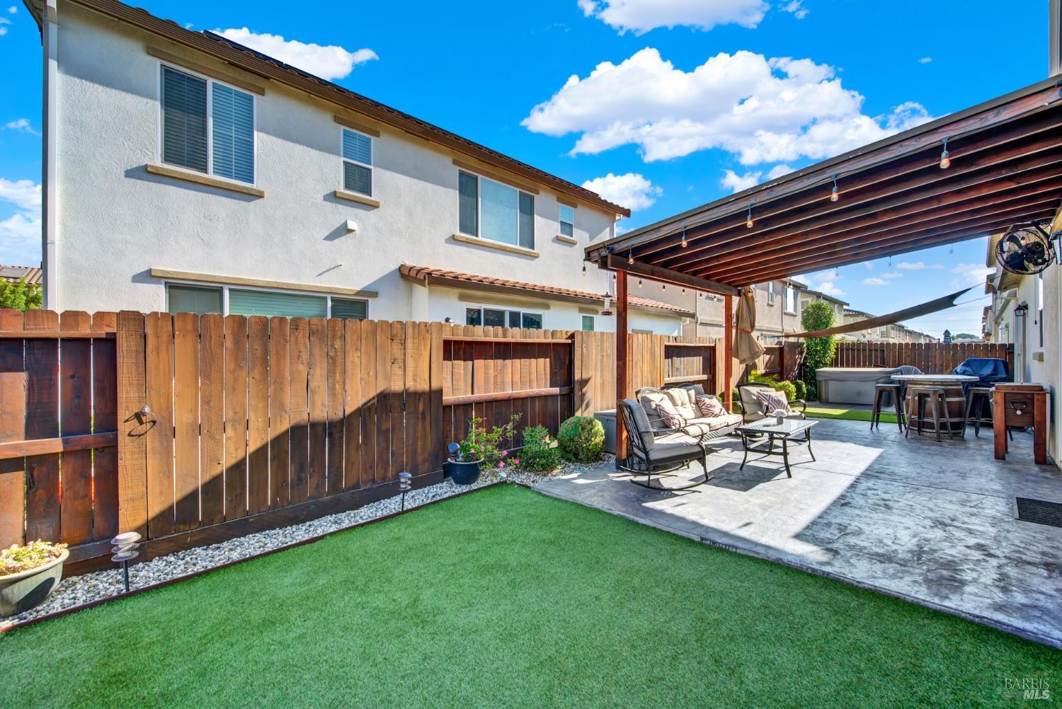 Detail Gallery Image 48 of 67 For 336 Primrose Dr, Vacaville,  CA 95687 - 4 Beds | 3 Baths