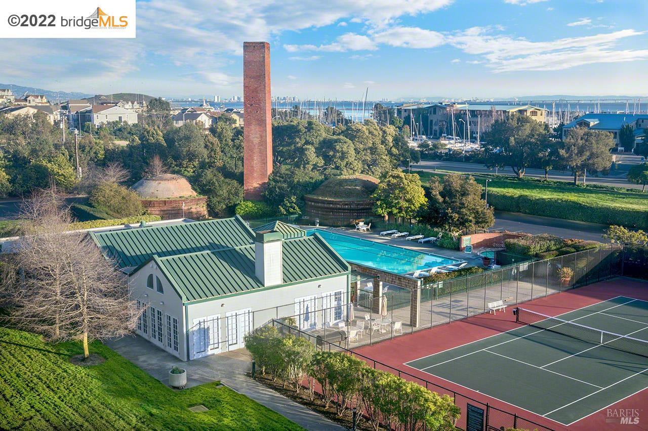 Detail Gallery Image 8 of 15 For 1201 Brickyard Way #105,  Richmond,  CA 94801 - 1 Beds | 1 Baths