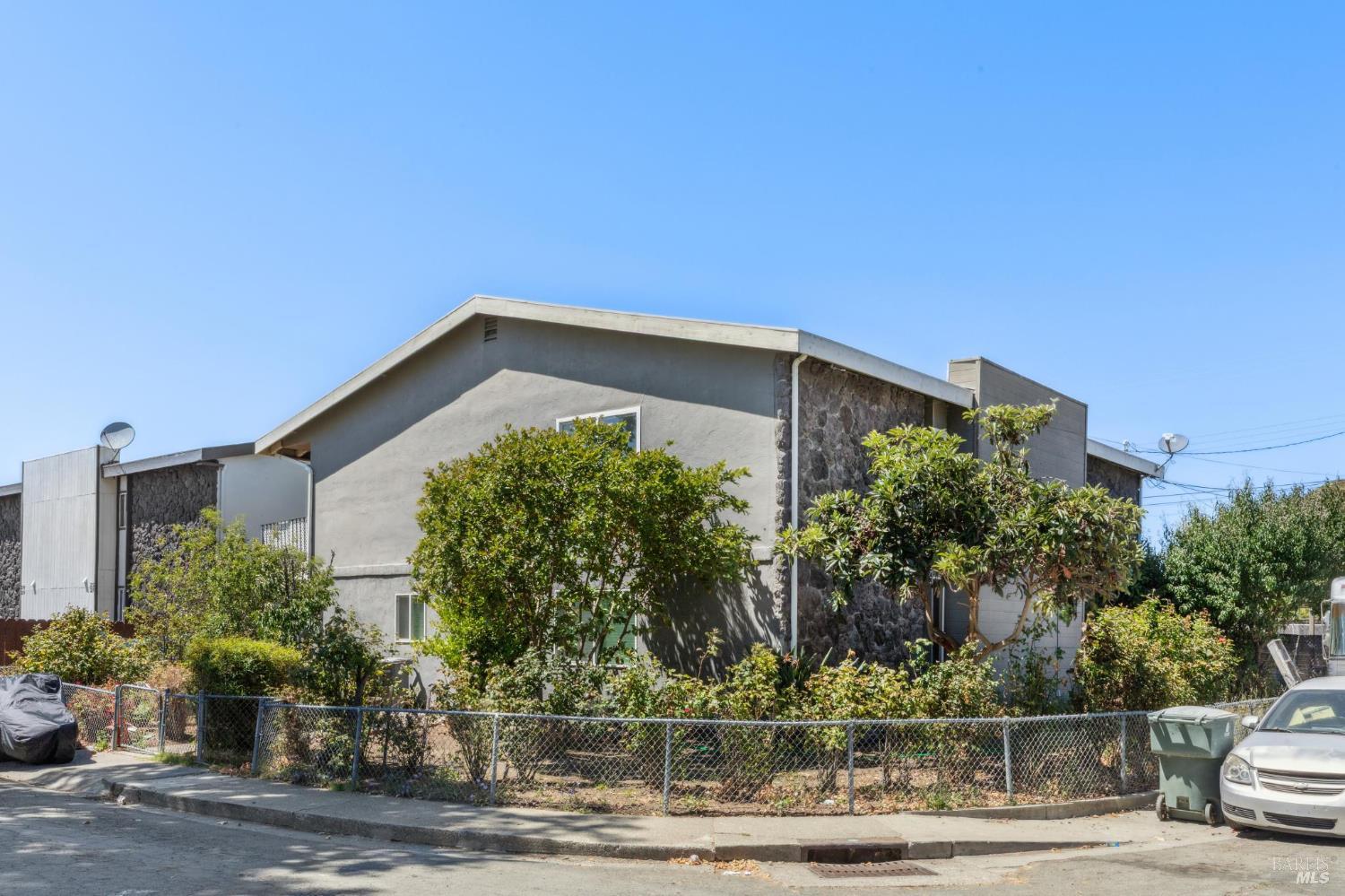 Detail Gallery Image 3 of 98 For 224 Westwood St, Vallejo,  CA 94591 - – Beds | – Baths