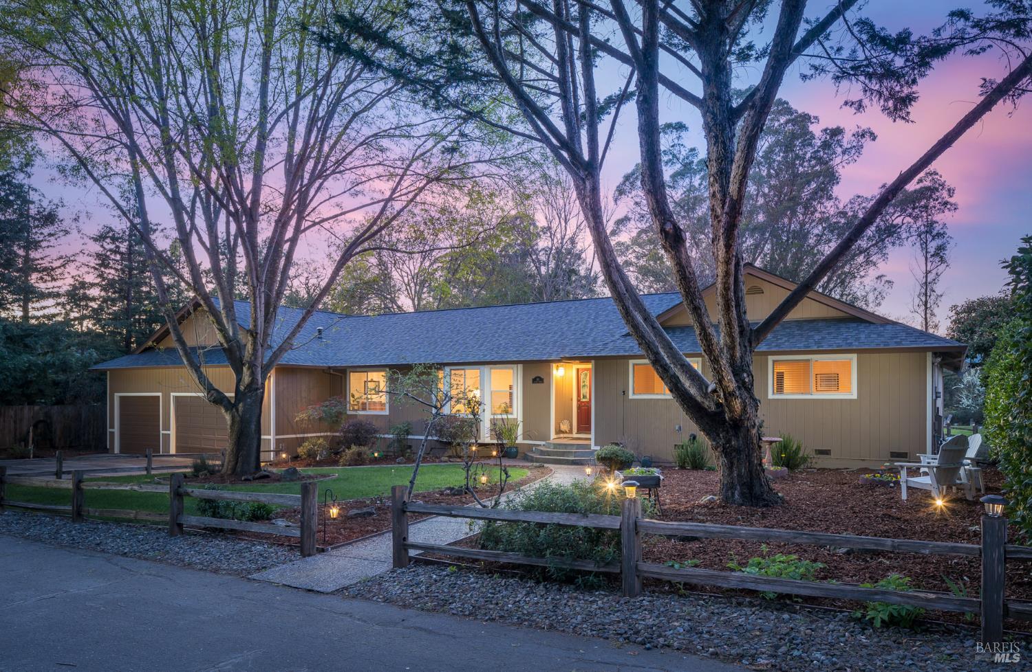 Detail Gallery Image 1 of 1 For 111 Sesame St, Penngrove,  CA 94951 - 4 Beds | 2/1 Baths