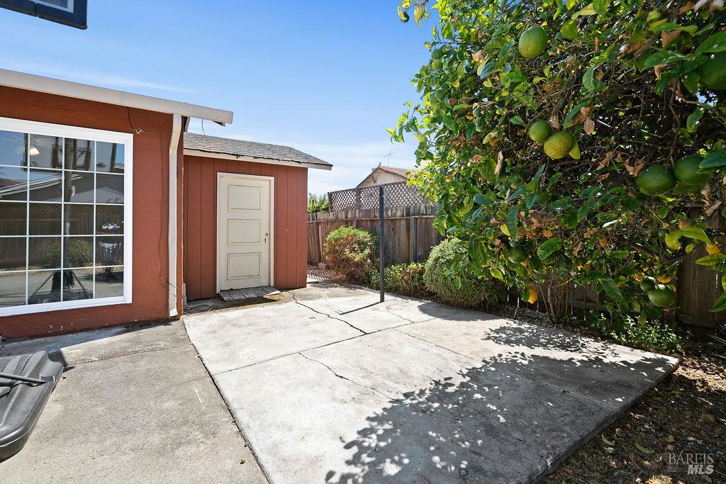 Detail Gallery Image 34 of 50 For 121 Yankee Jim Ct, Vallejo,  CA 94589 - 3 Beds | 2 Baths