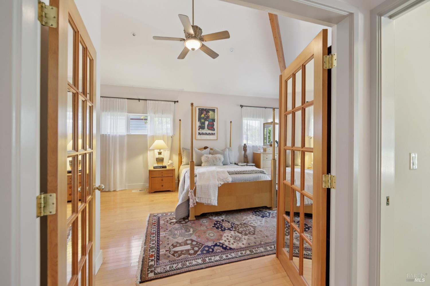 Detail Gallery Image 28 of 99 For 161 E D St, Benicia,  CA 94510 - 4 Beds | 3/1 Baths