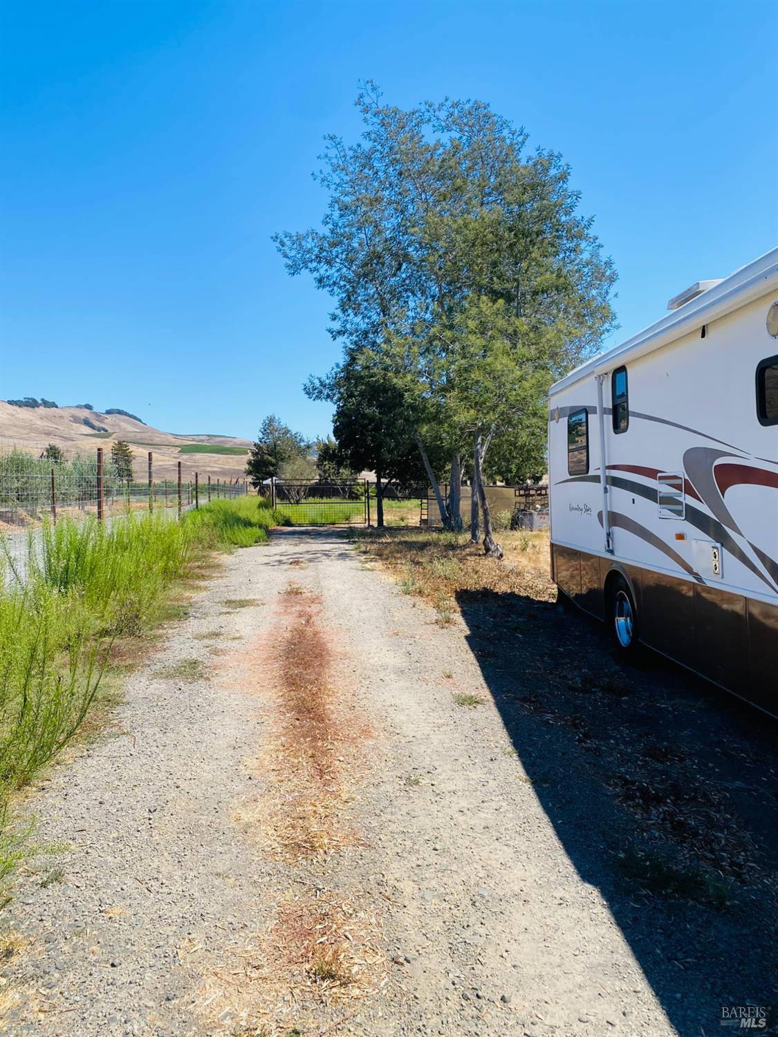 Detail Gallery Image 6 of 13 For 1920 N. Kelly Rd, Napa,  CA 94558 - – Beds | – Baths