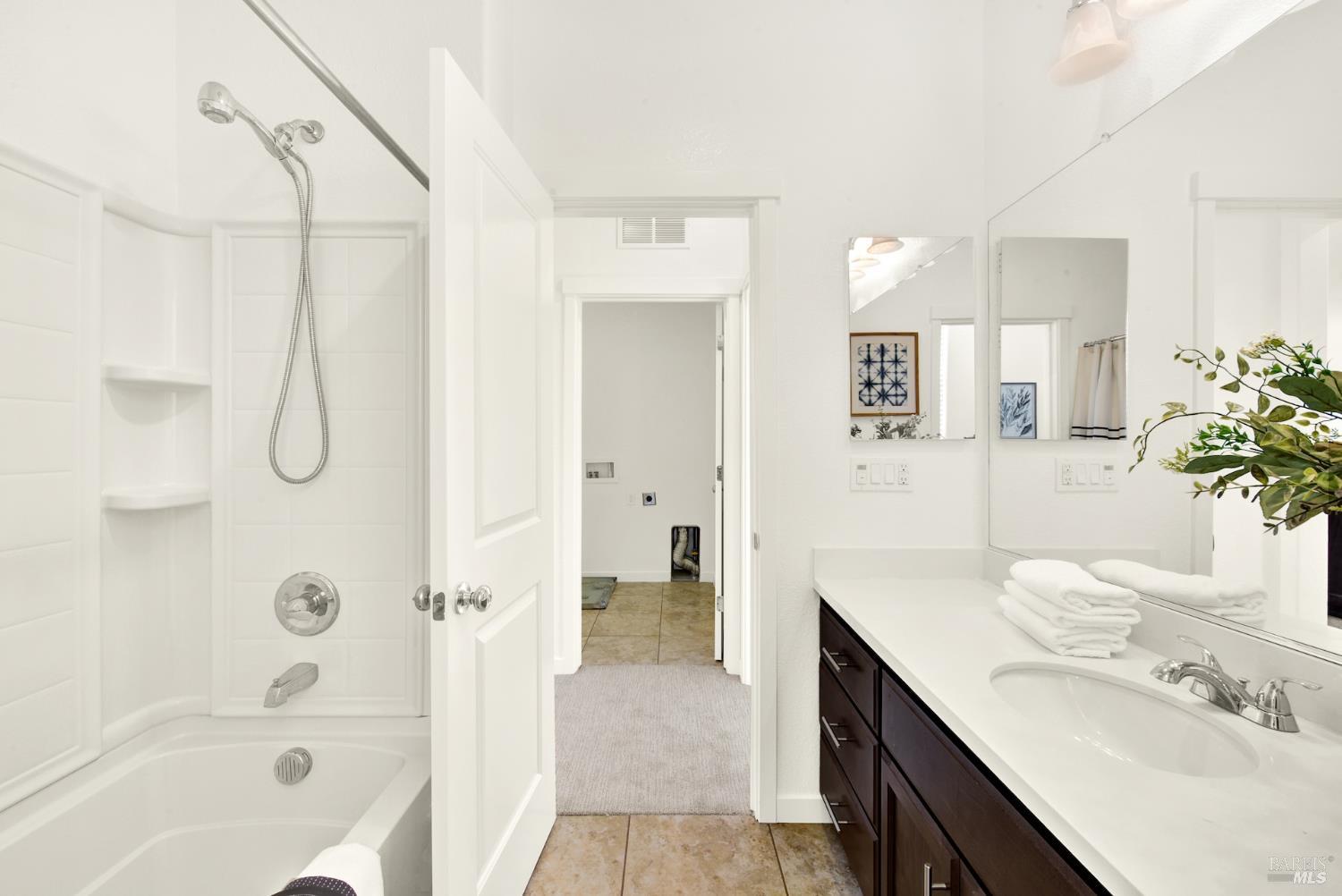 Detail Gallery Image 55 of 71 For 399 Allegany Ct, Fairfield,  CA 94534 - 3 Beds | 2/1 Baths