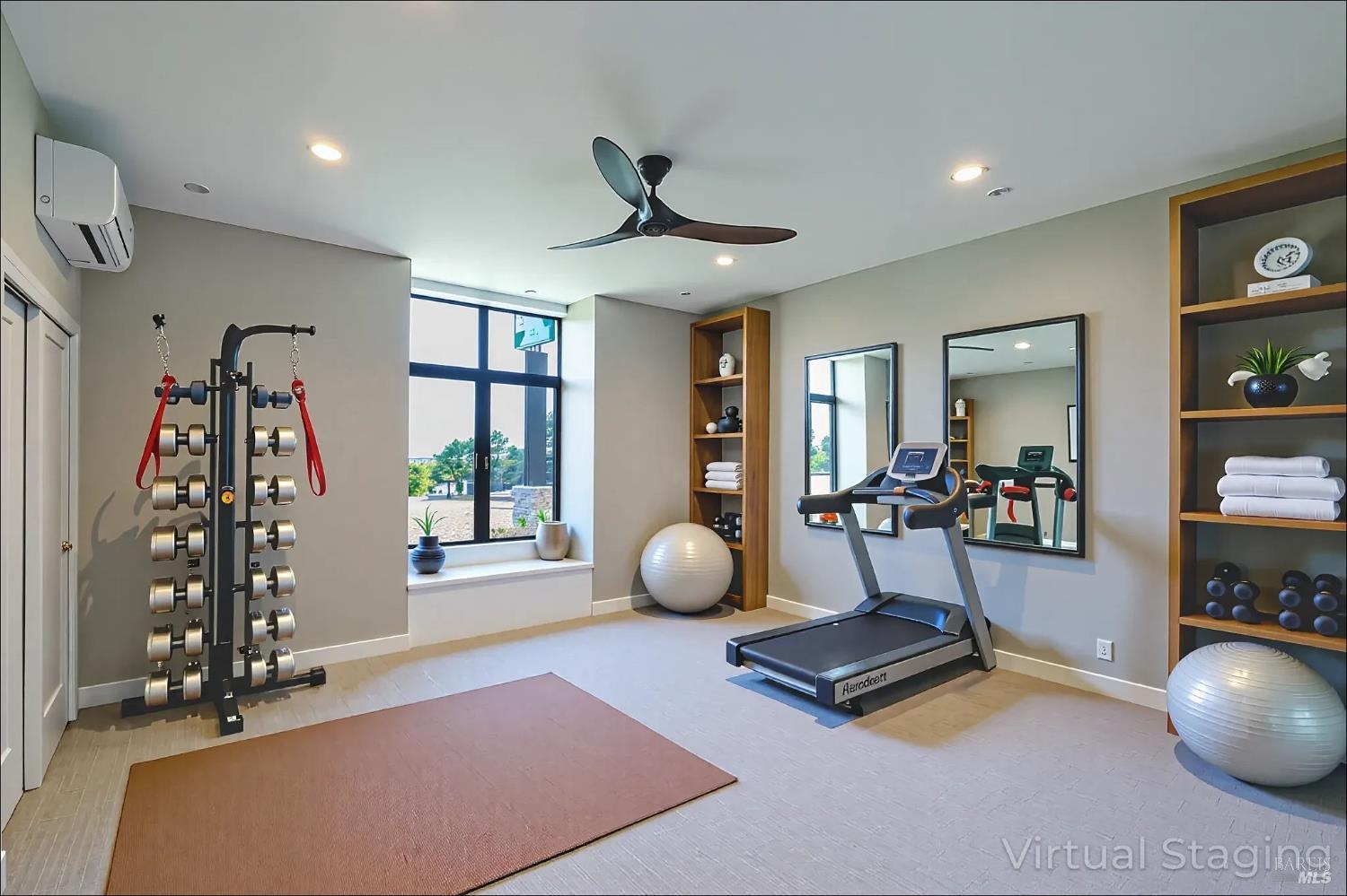 Detail Gallery Image 16 of 64 For 3842 Horizon View Way, Santa Rosa,  CA 95404 - 4 Beds | 3/2 Baths