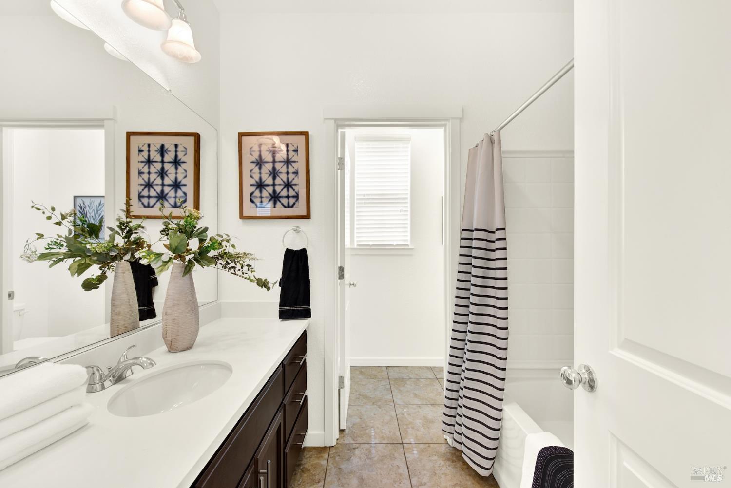 Detail Gallery Image 53 of 71 For 399 Allegany Ct, Fairfield,  CA 94534 - 3 Beds | 2/1 Baths