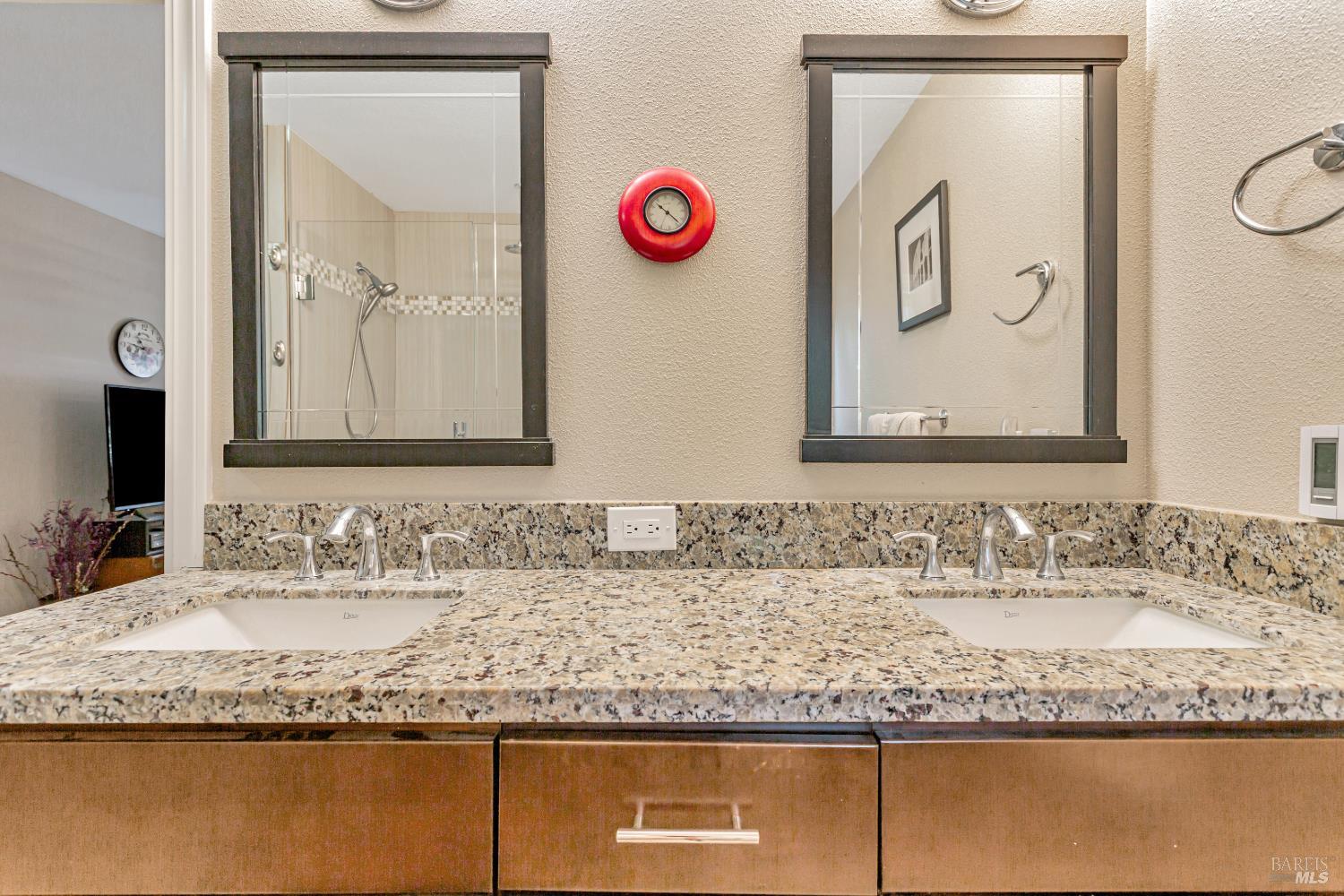Detail Gallery Image 26 of 39 For 24 San Lucas Ct, Saint Helena,  CA 94574 - 2 Beds | 2/1 Baths