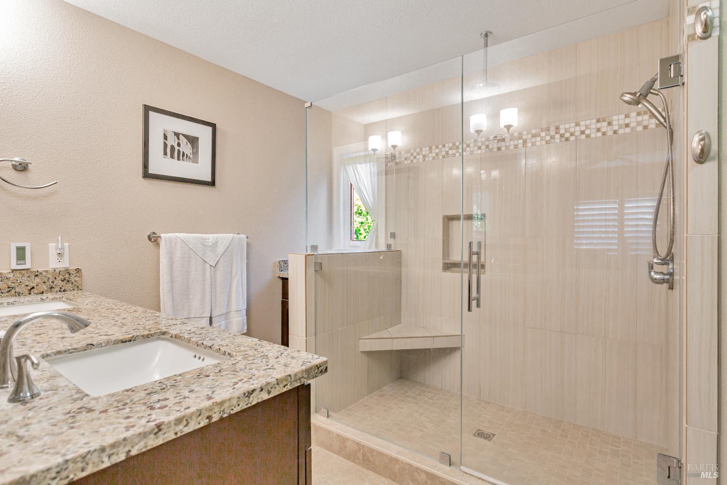 Detail Gallery Image 23 of 39 For 24 San Lucas Ct, Saint Helena,  CA 94574 - 2 Beds | 2/1 Baths