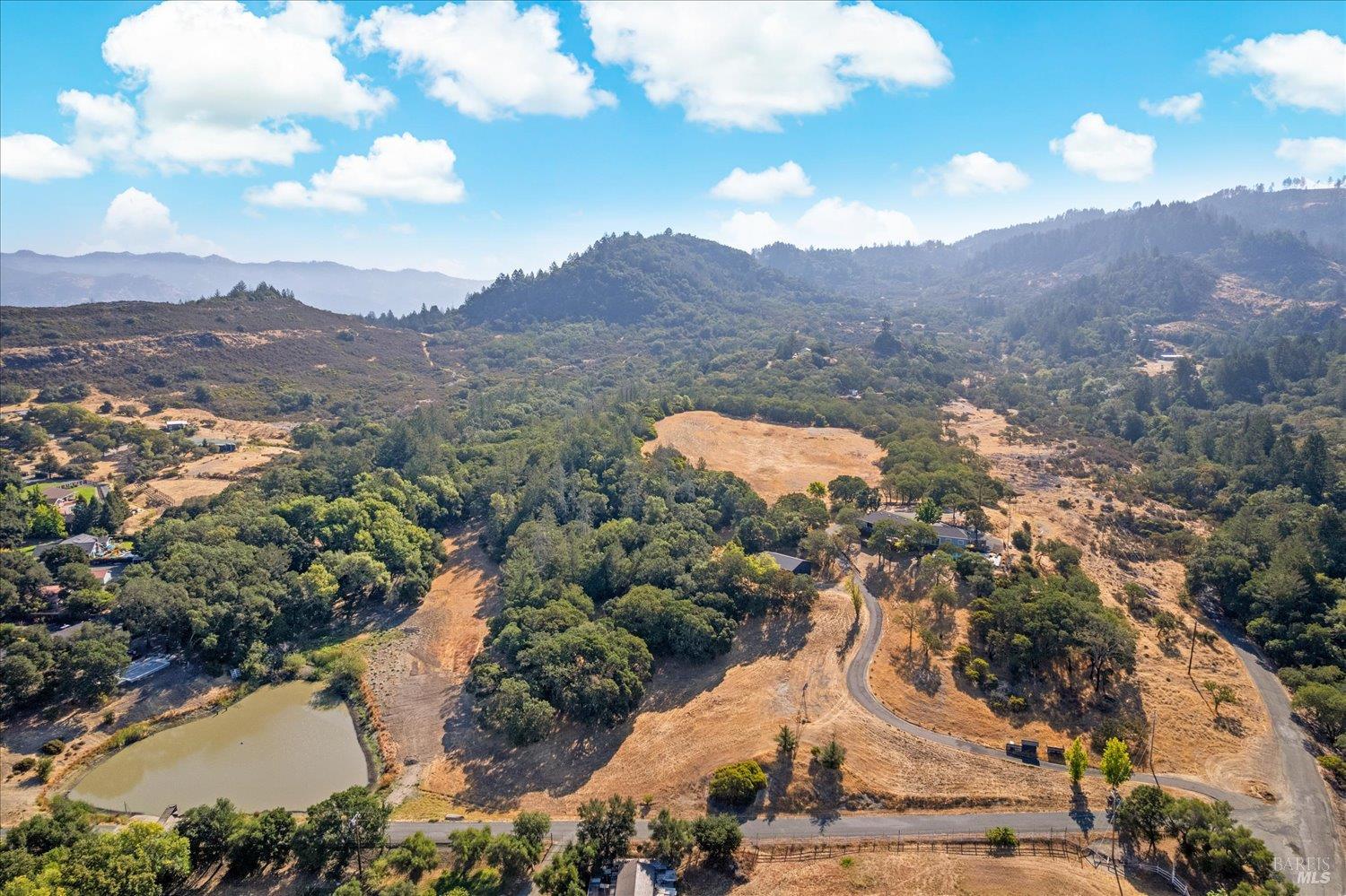 Detail Gallery Image 30 of 31 For 5860 Sharp Rd, Calistoga,  CA 94515 - 4 Beds | 4 Baths