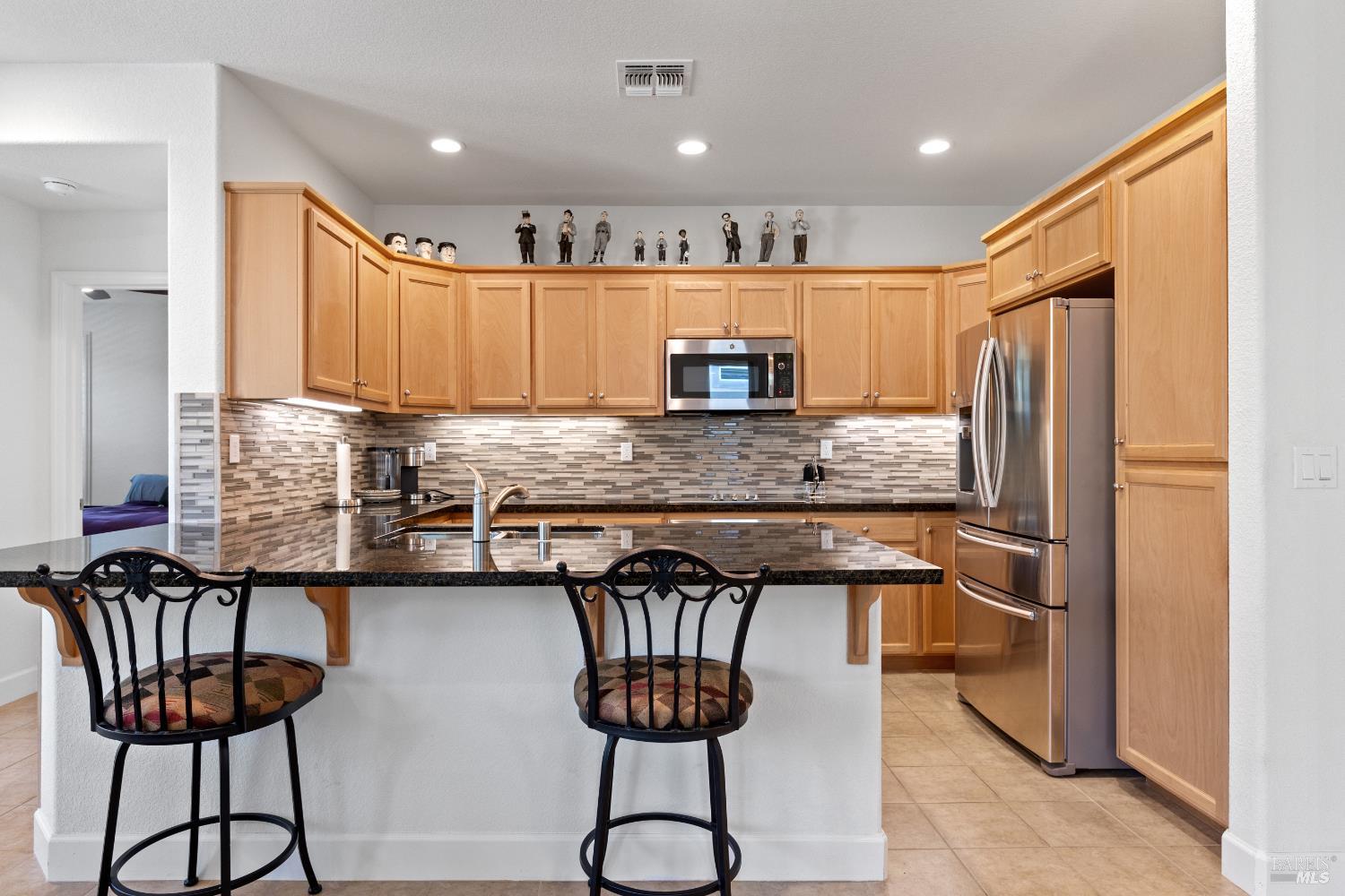 Detail Gallery Image 7 of 48 For 525 Eagle Dr, Rio Vista,  CA 94571 - 2 Beds | 2 Baths