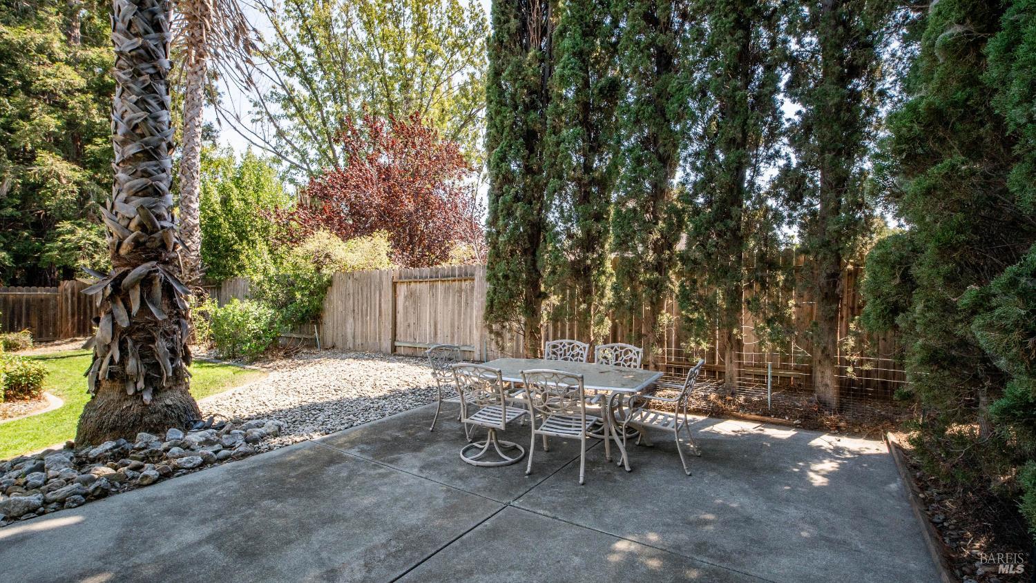 Detail Gallery Image 61 of 99 For 3265 Arroyo Dr, Fairfield,  CA 94533 - 4 Beds | 2/1 Baths