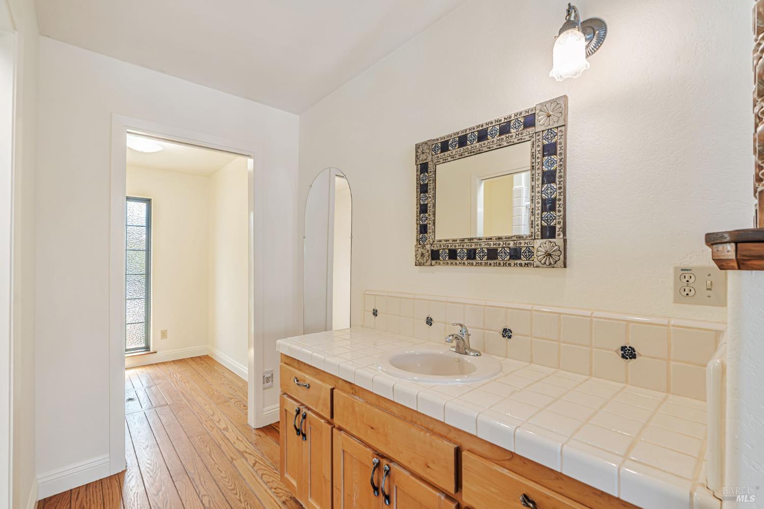 Detail Gallery Image 30 of 45 For 2213 Warwick Dr, Santa Rosa,  CA 95405 - 3 Beds | 2/1 Baths