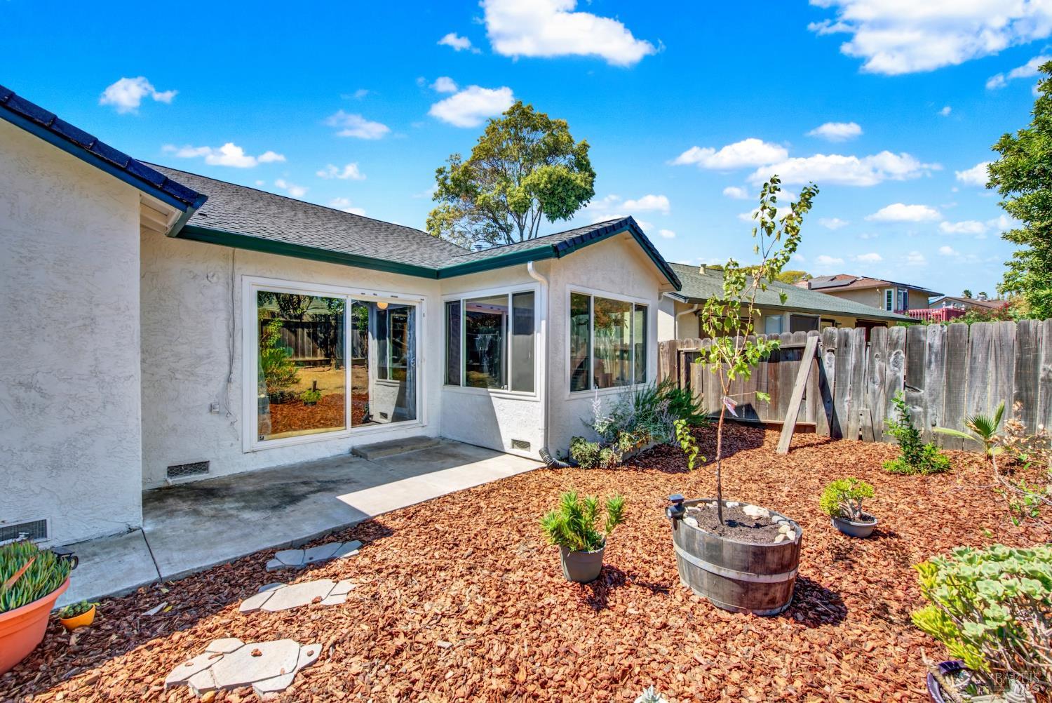 Detail Gallery Image 42 of 50 For 2968 Juniper St, Fairfield,  CA 94533 - 3 Beds | 2 Baths
