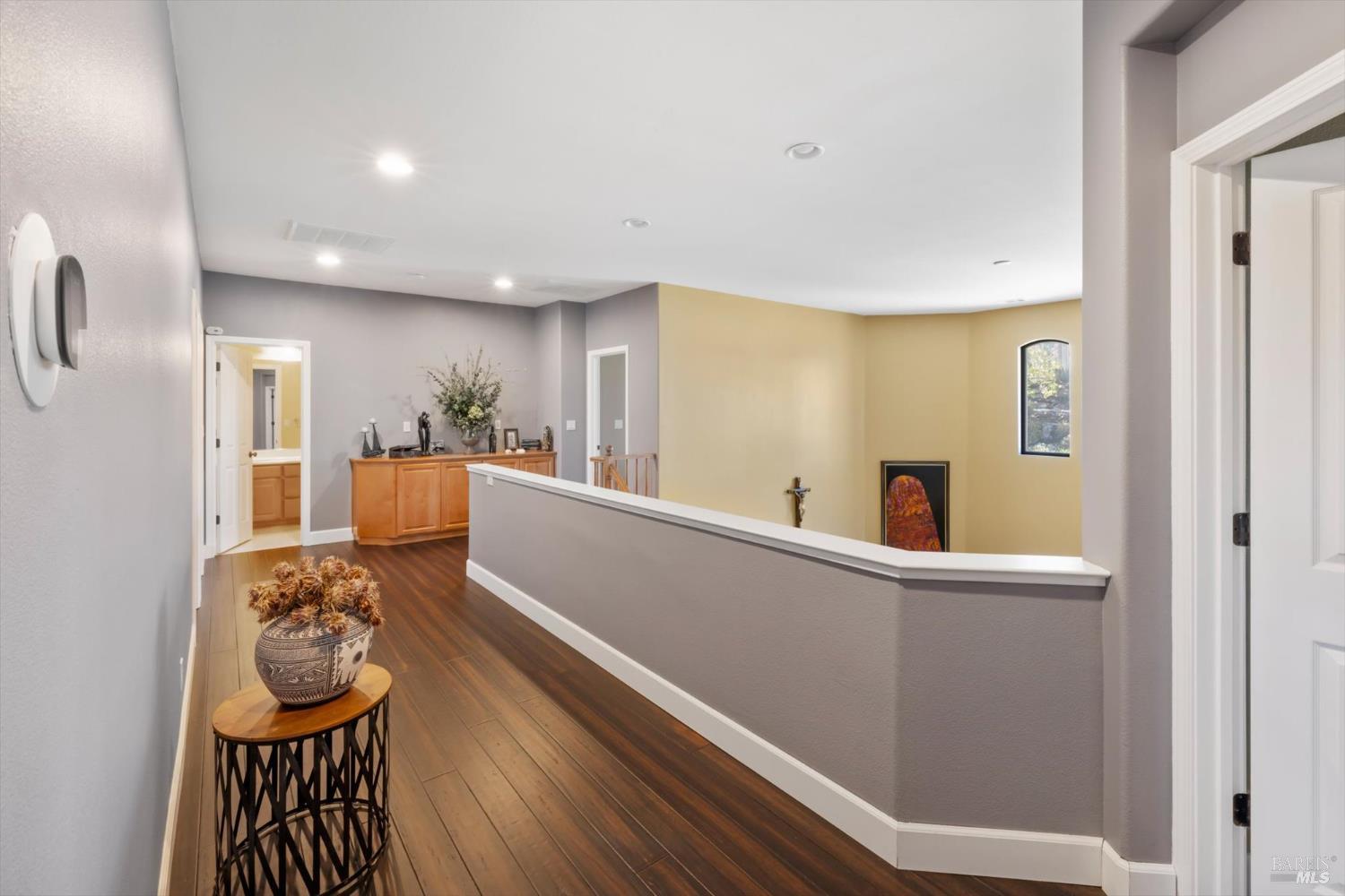 Detail Gallery Image 35 of 78 For 425 Arguello Dr, Benicia,  CA 94510 - 4 Beds | 2/1 Baths