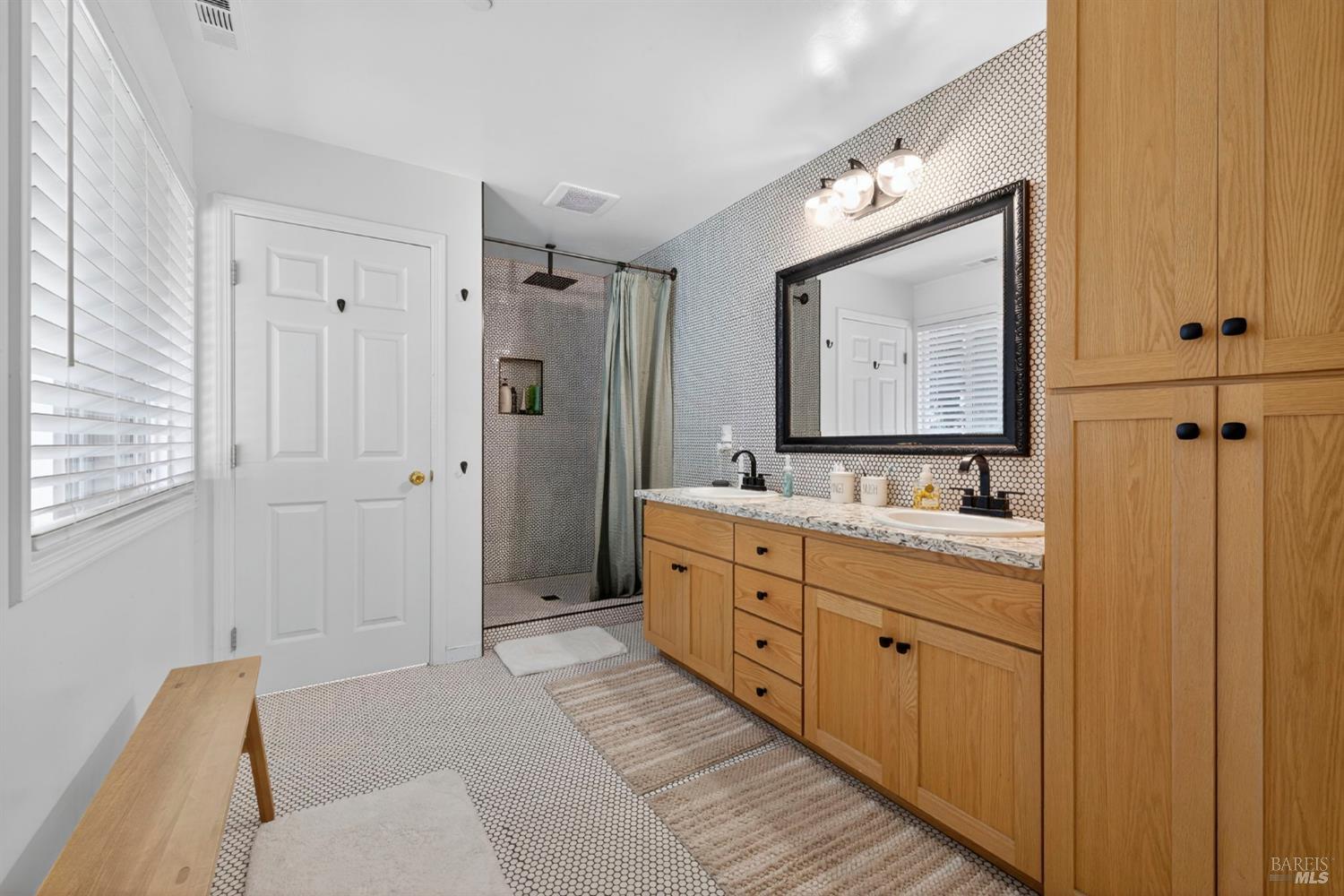 Detail Gallery Image 21 of 26 For 16799 Center Way, Guerneville,  CA 95446 - 5 Beds | 2 Baths