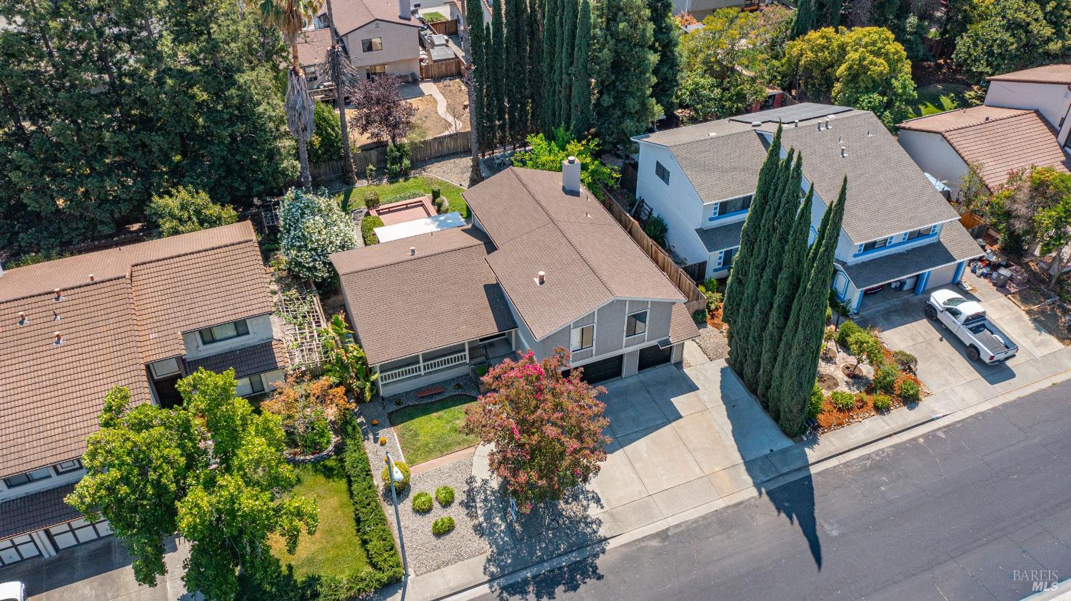 Detail Gallery Image 85 of 99 For 3265 Arroyo Dr, Fairfield,  CA 94533 - 4 Beds | 2/1 Baths