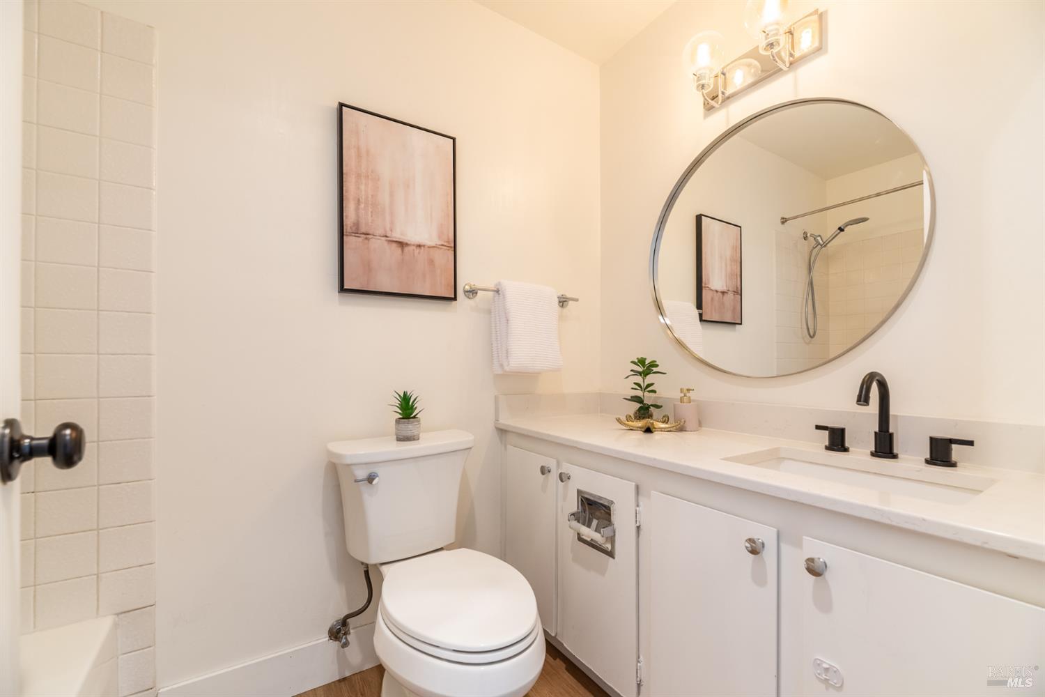 Detail Gallery Image 15 of 39 For 804 via Casitas Dr, Greenbrae,  CA 94904 - 3 Beds | 2 Baths