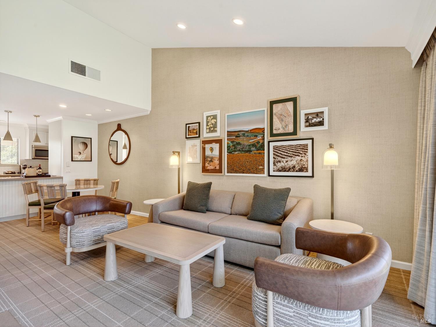Detail Gallery Image 11 of 23 For 693 Cottage Dr, Napa,  CA 94558 - 2 Beds | 2 Baths